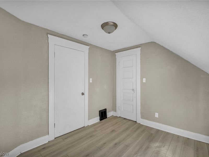 3658 E 55th Street, Cleveland, OH 44105 Photo 41