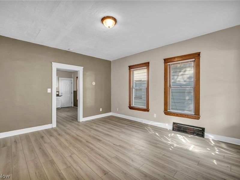 3658 E 55th Street, Cleveland, OH 44105 Photo 8