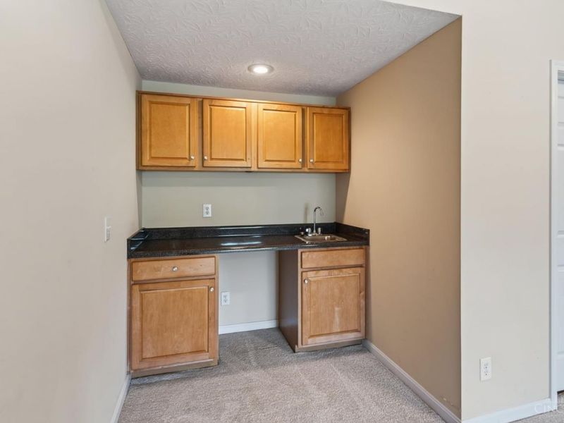 3664 Aston Woods Drive, Miami Township, OH 45002 Photo 30