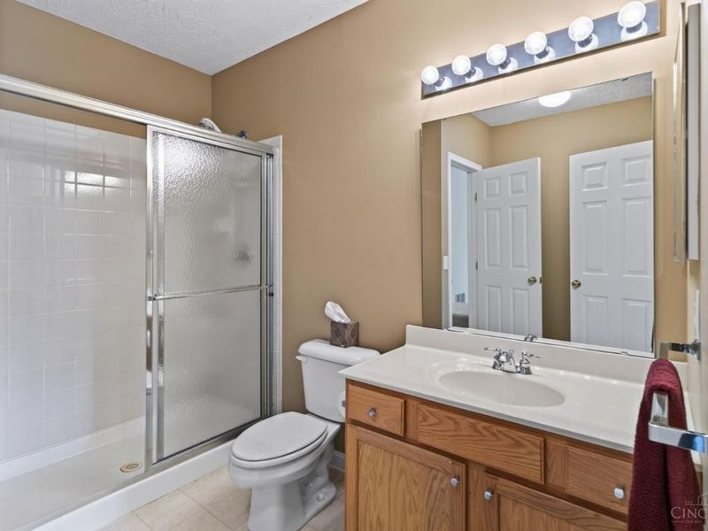3664 Aston Woods Drive, Miami Township, OH 45002 Photo 33