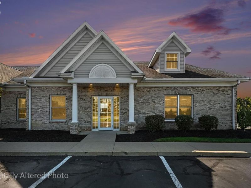 1355 W Main Street, Unit D, Bellevue, OH 44811 Photo 2