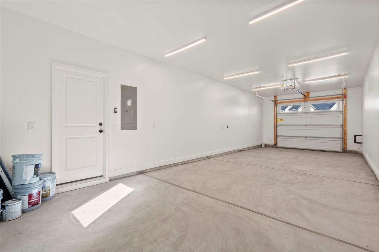 532 Hayes Park Boulevard Photo 39