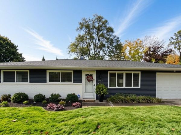 6653 Manson Drive , Waterford Township, Mi 48329