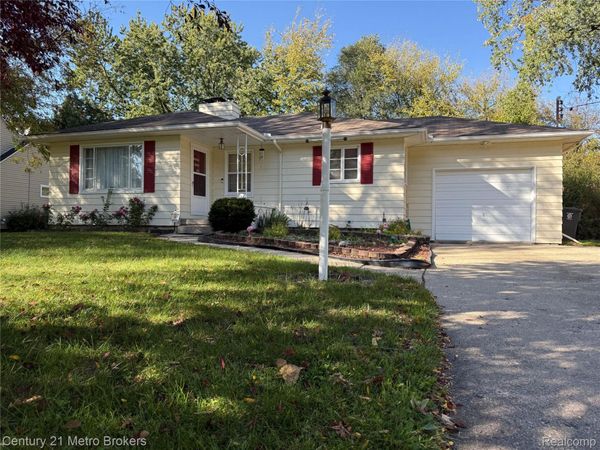 703 Algonquin Avenue, Flint, Mi 48507