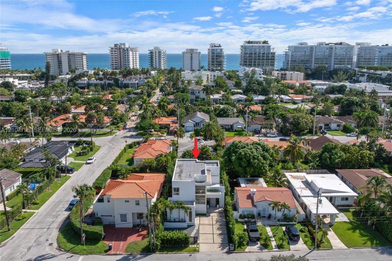 9181 Carlyle Ave , Surfside, FL 33154 Photo