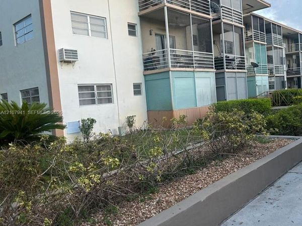 16790 NE 14th Ave , Unit 315, Miami, FL 33162