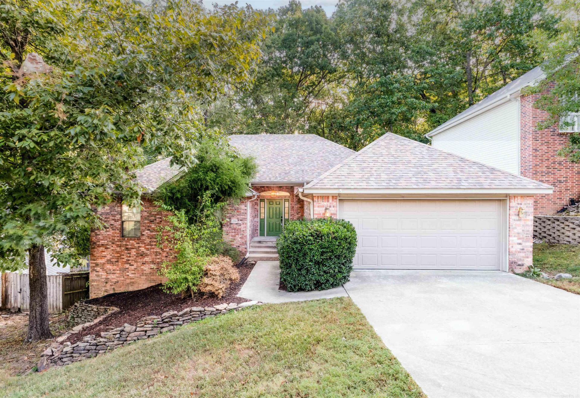 2719 Creekside Dr Little Rock, AR 72211