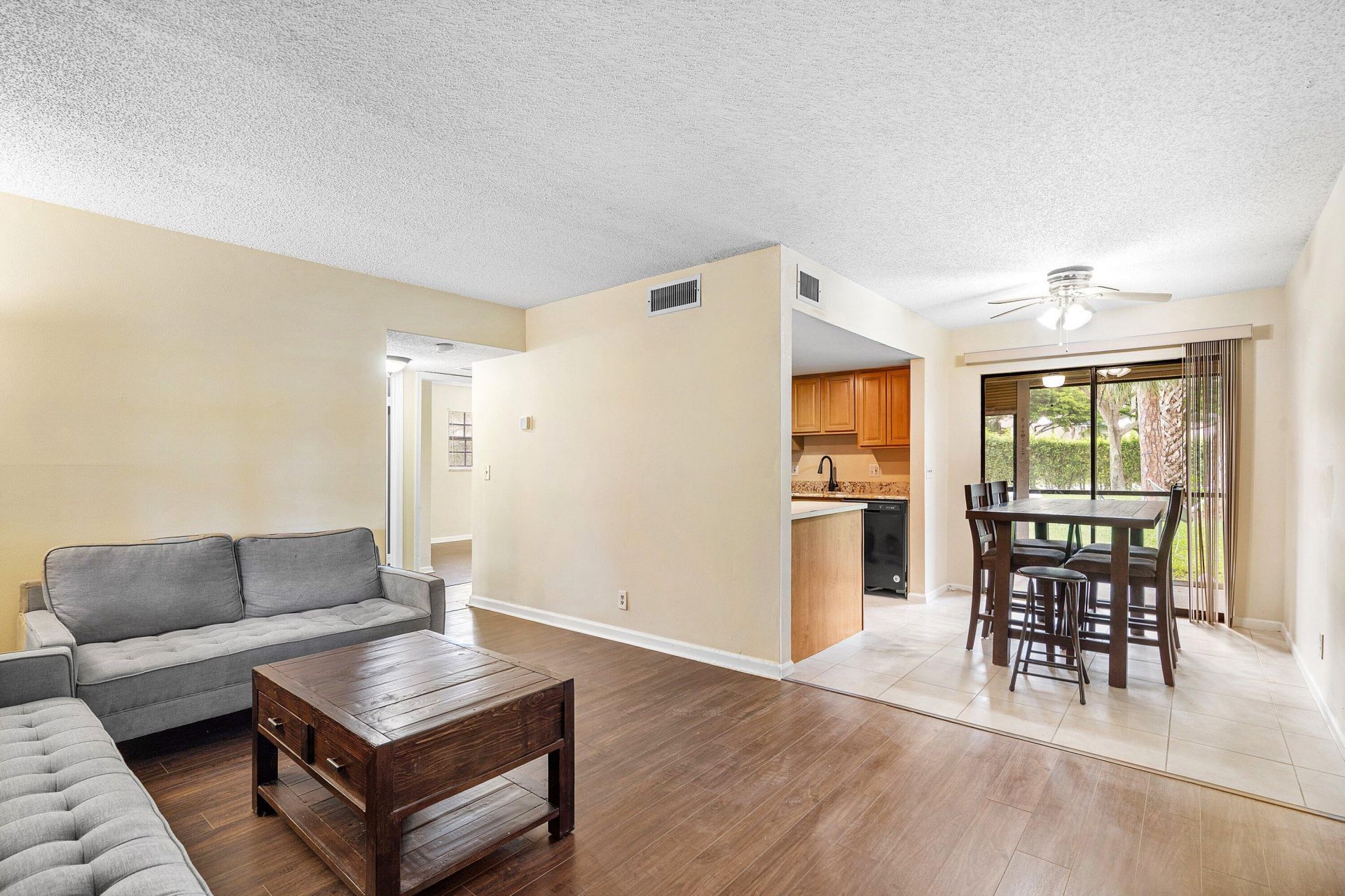 4463 Oak Terrace Drive, Greenacres, FL 33463 Photo