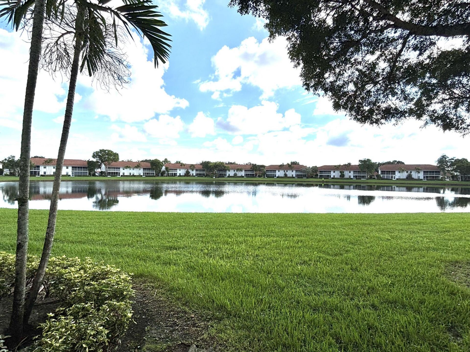 9927 Seacrest Circle, Unit 102, Boynton Beach, FL 33437 Photo