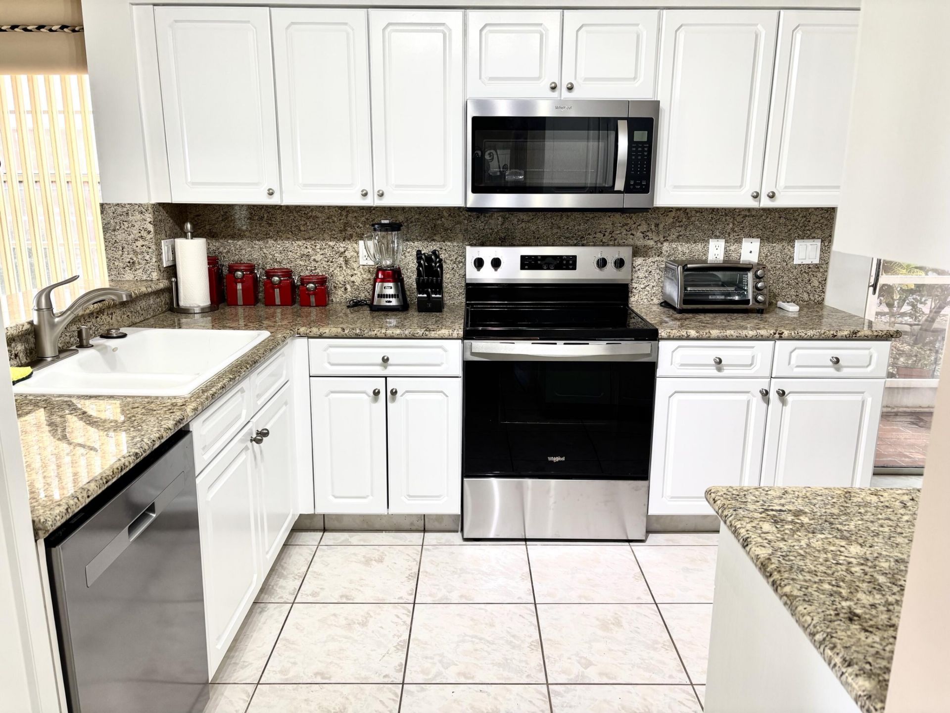 9927 Seacrest Circle, Unit 102, Boynton Beach, FL 33437 Photo