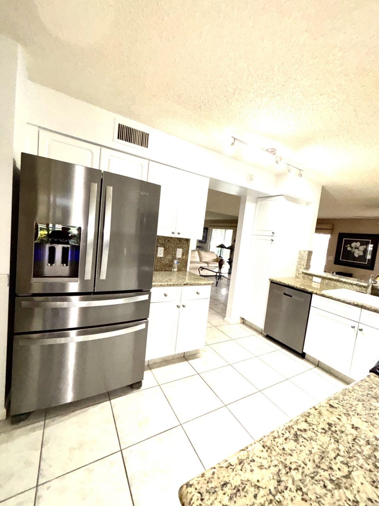 9927 Seacrest Circle, Unit 102, Boynton Beach, FL 33437 Photo