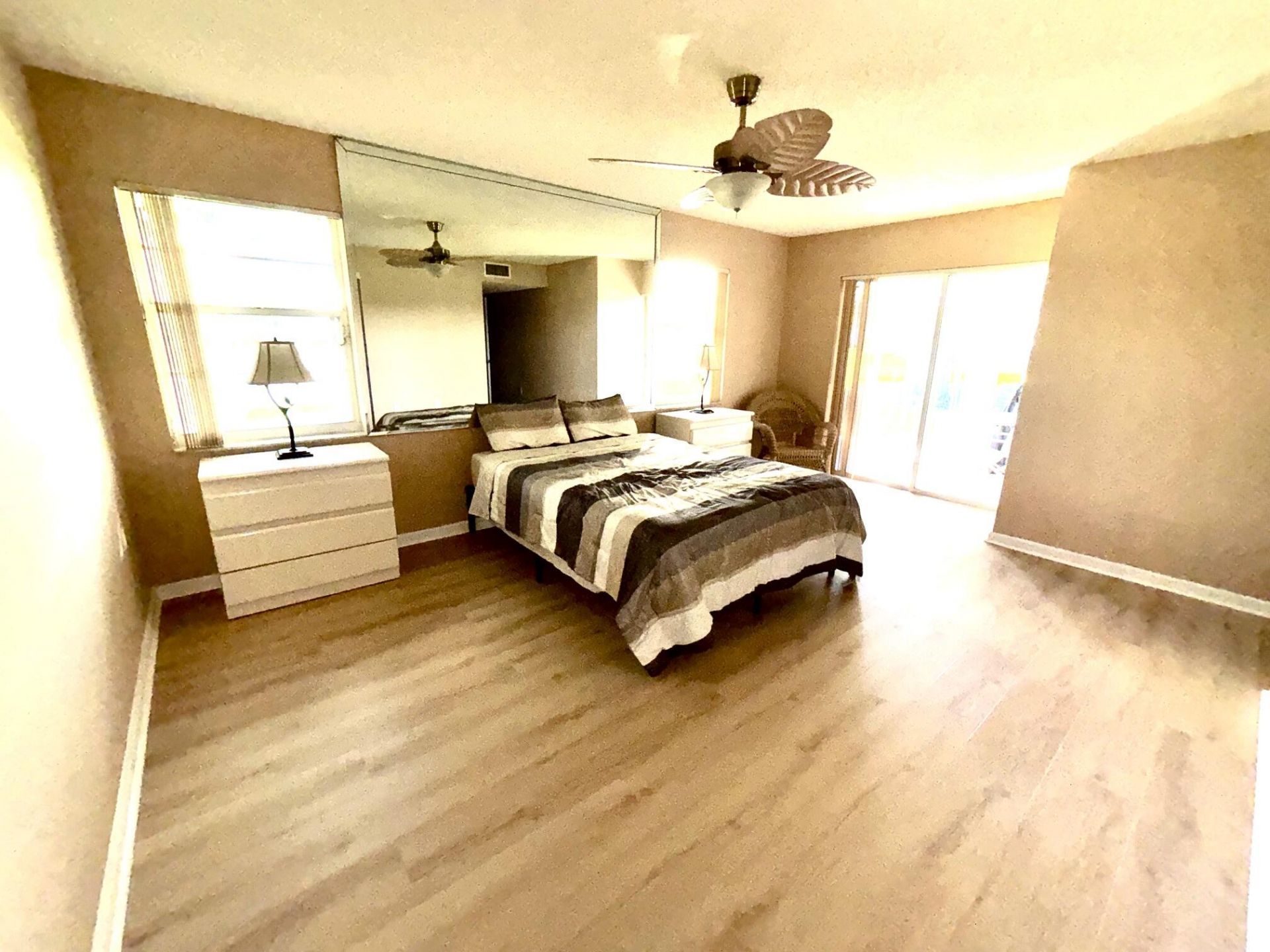 9927 Seacrest Circle, Unit 102, Boynton Beach, FL 33437 Photo