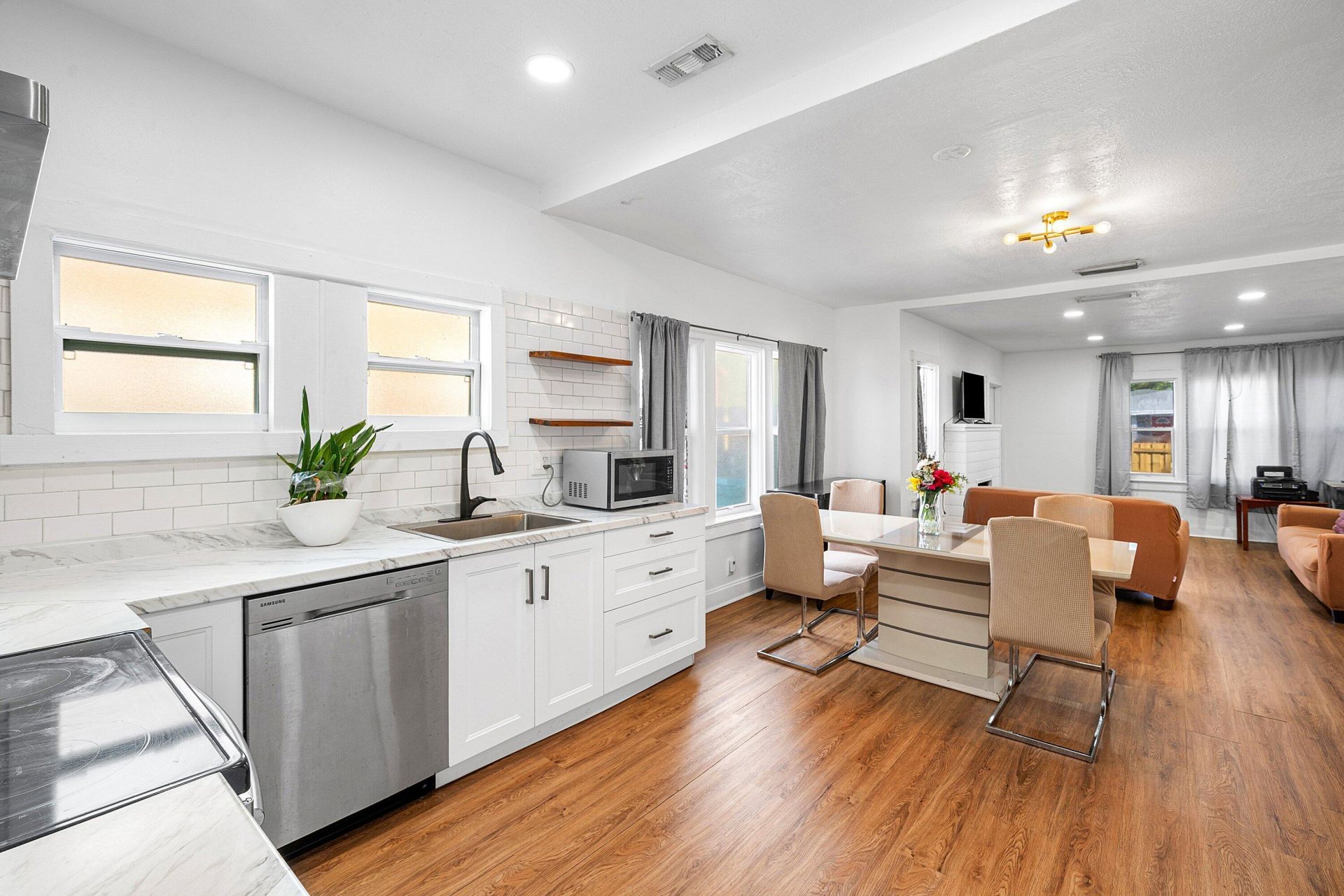 120 NW 4th Avenue, Boynton Beach, FL 33435 Photo