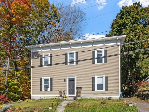 104 Tenth, Unit 1R, Lowell, MA 01850