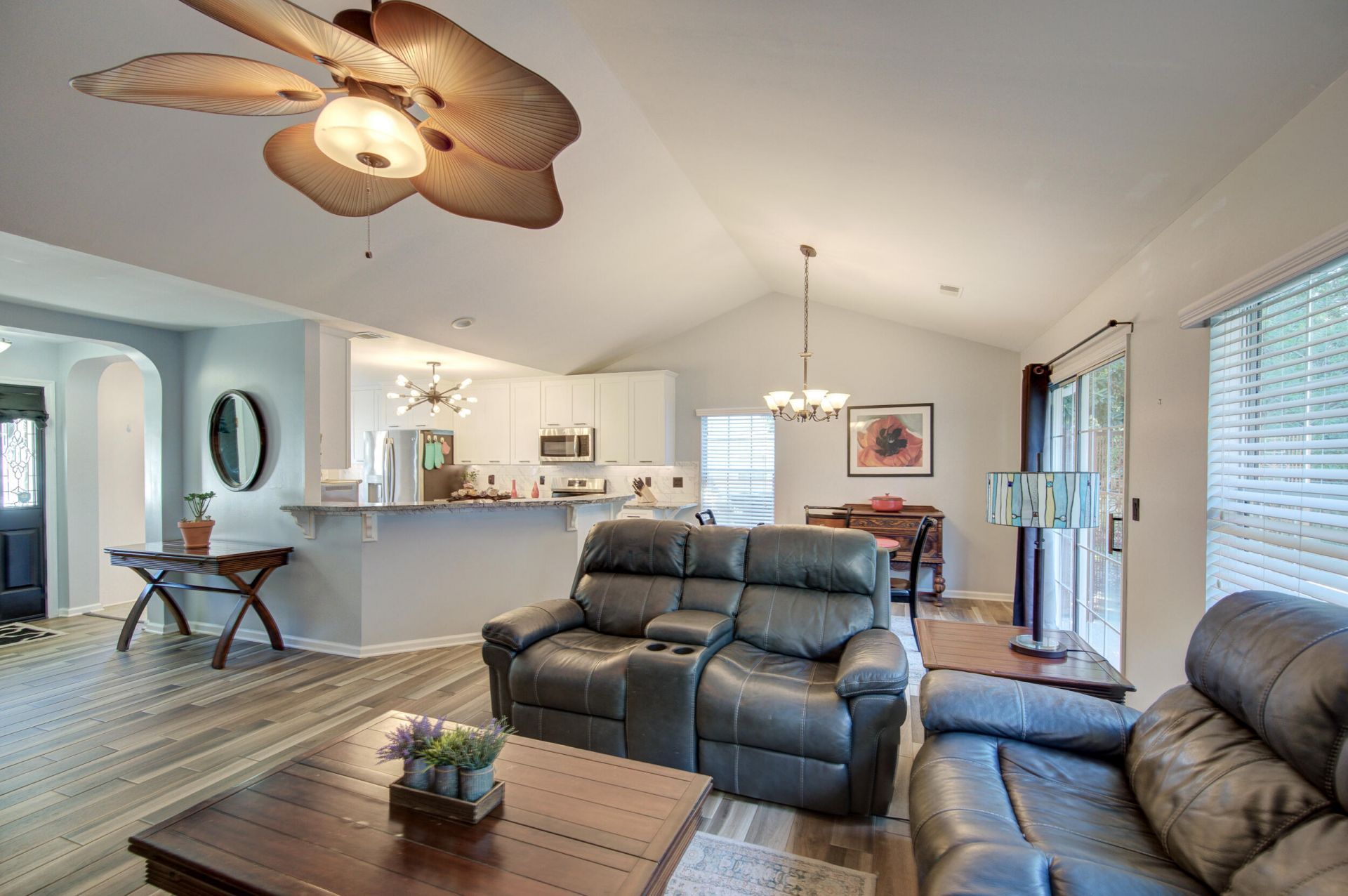 341 Rice Bay Drive Photo 5