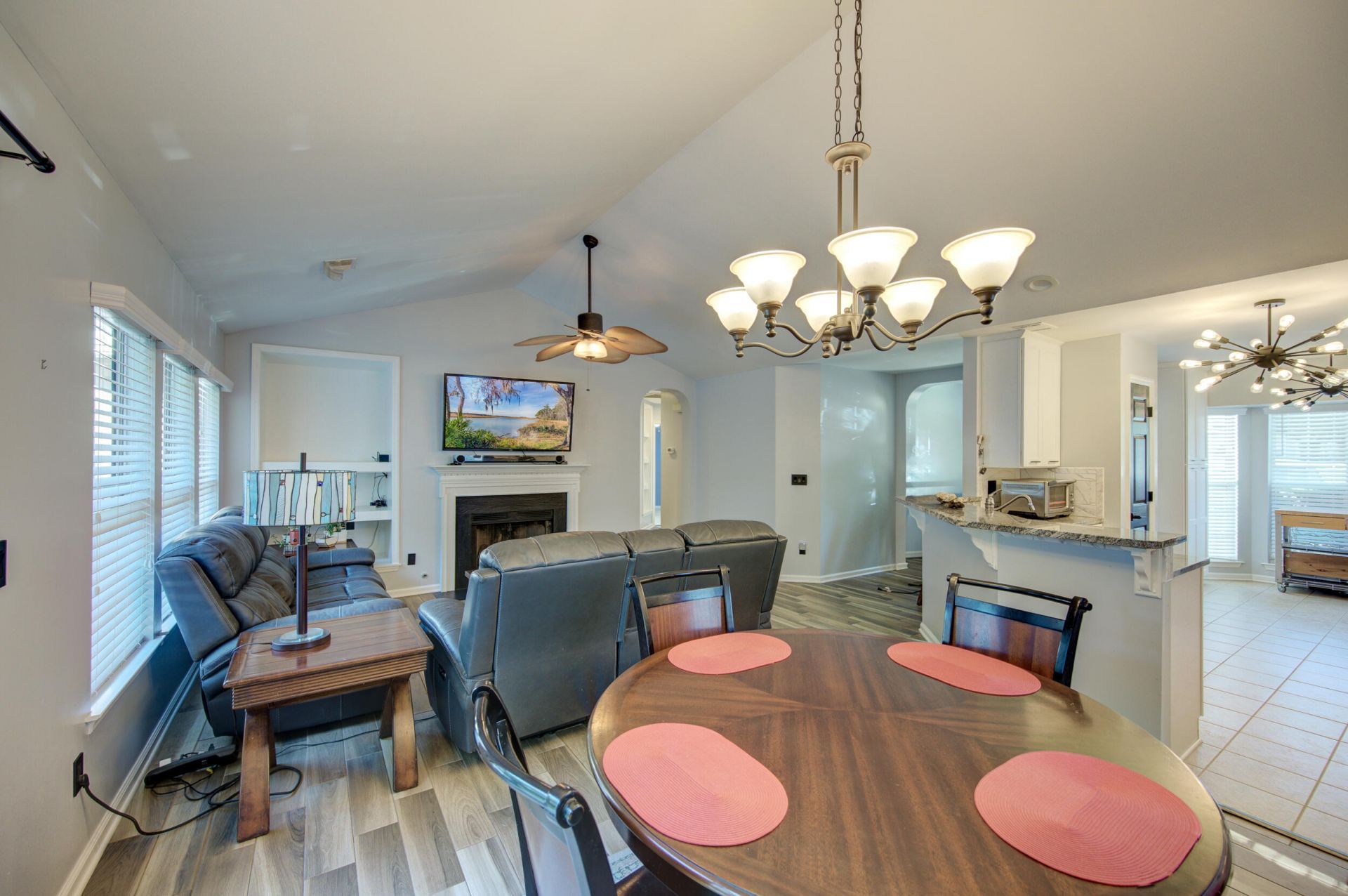 341 Rice Bay Drive Photo 6