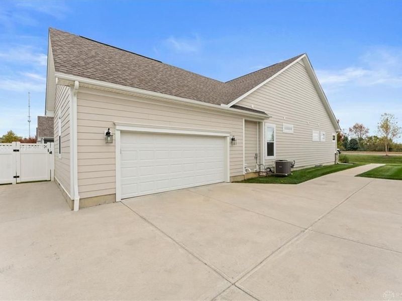 4019 Pepperwell Circle, Bellbrook, OH 45440 Photo 47