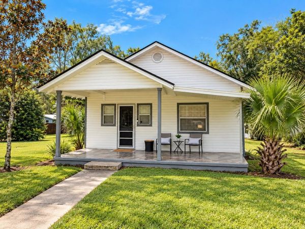 226 NE 3RD AVENUE , WILLISTON, FL 32696