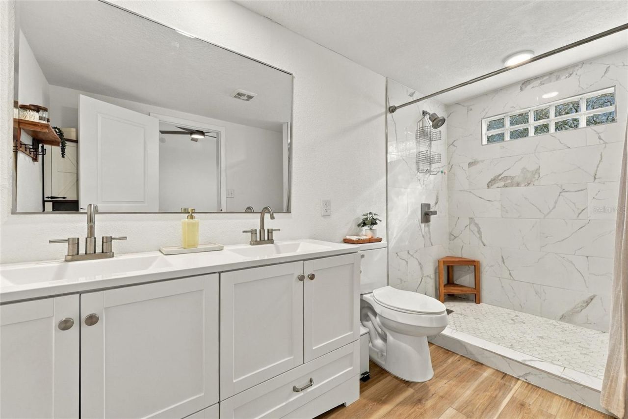226 NE 3rd Avenue , Williston, FL 32696 Photo