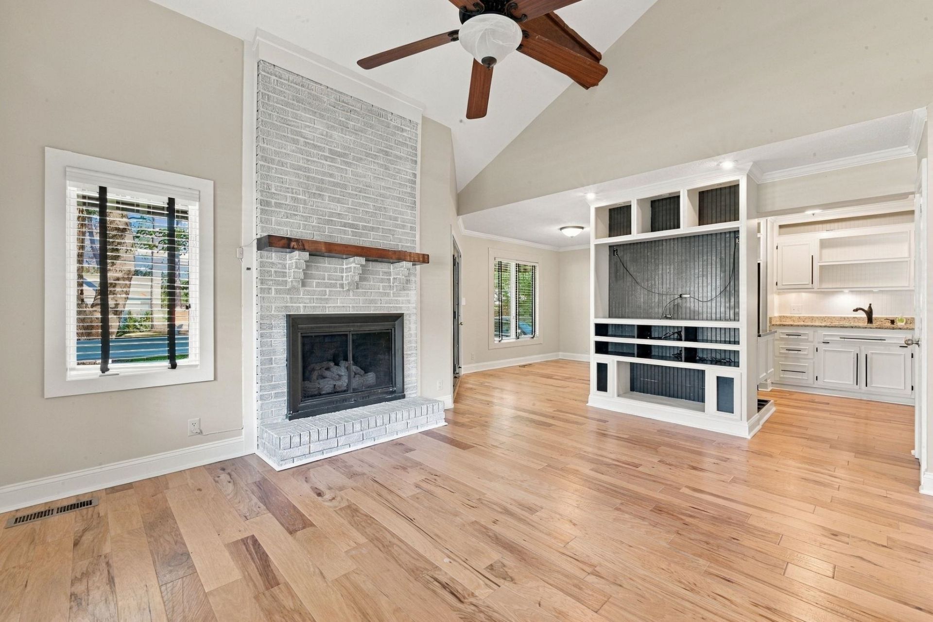 1633 Landing Rd.  Photo 8