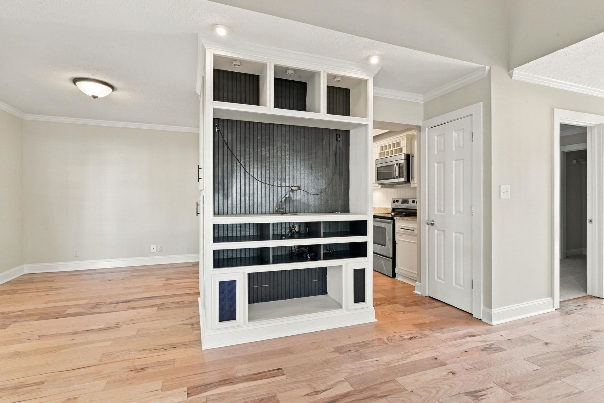 1633 Landing Rd.  Photo 9