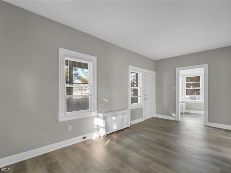 18319 Marcella Road, Cleveland, OH 44119 Photo 10