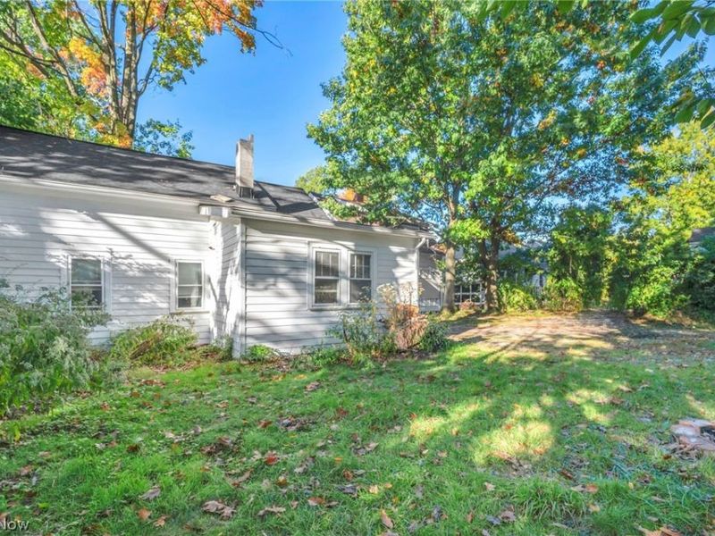 18319 Marcella Road, Cleveland, OH 44119 Photo 34