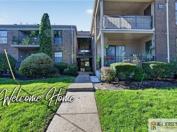 323 Gills Lane, Iselin, NJ 08830
