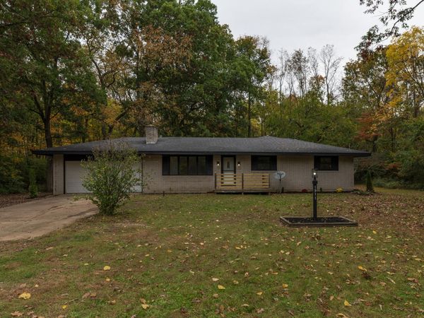 1911 Fulkerson Street, Niles, MI 49120