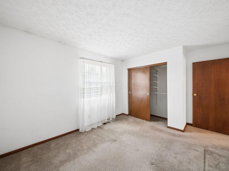 6451 Rugosa Avenue, Reynoldsburg, OH 43068 Photo 27