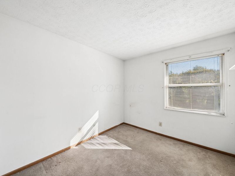 6451 Rugosa Avenue, Reynoldsburg, OH 43068 Photo 30