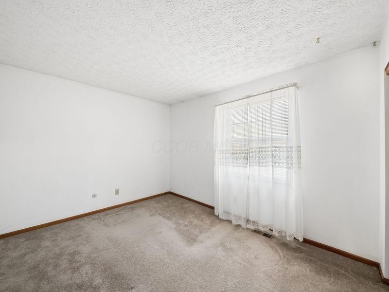 6451 Rugosa Avenue, Reynoldsburg, OH 43068 Photo 31