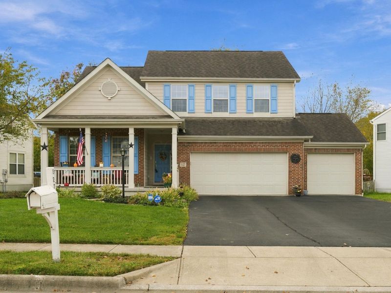 327 Pagoda Court, Pickerington, OH 43147 Photo 2