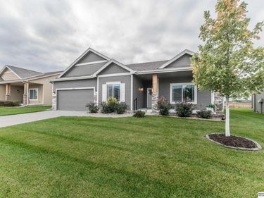 18123 Camden Avenue, Elkhorn, NE 68022