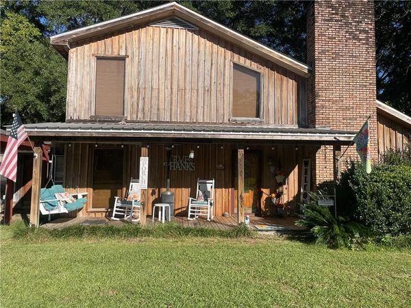 19550 College Drive , Citronelle, AL 36522