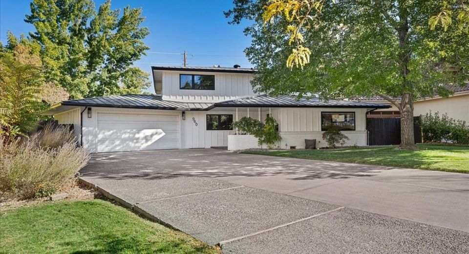 940 Manor Drive, Reno, NV 89509 Photo