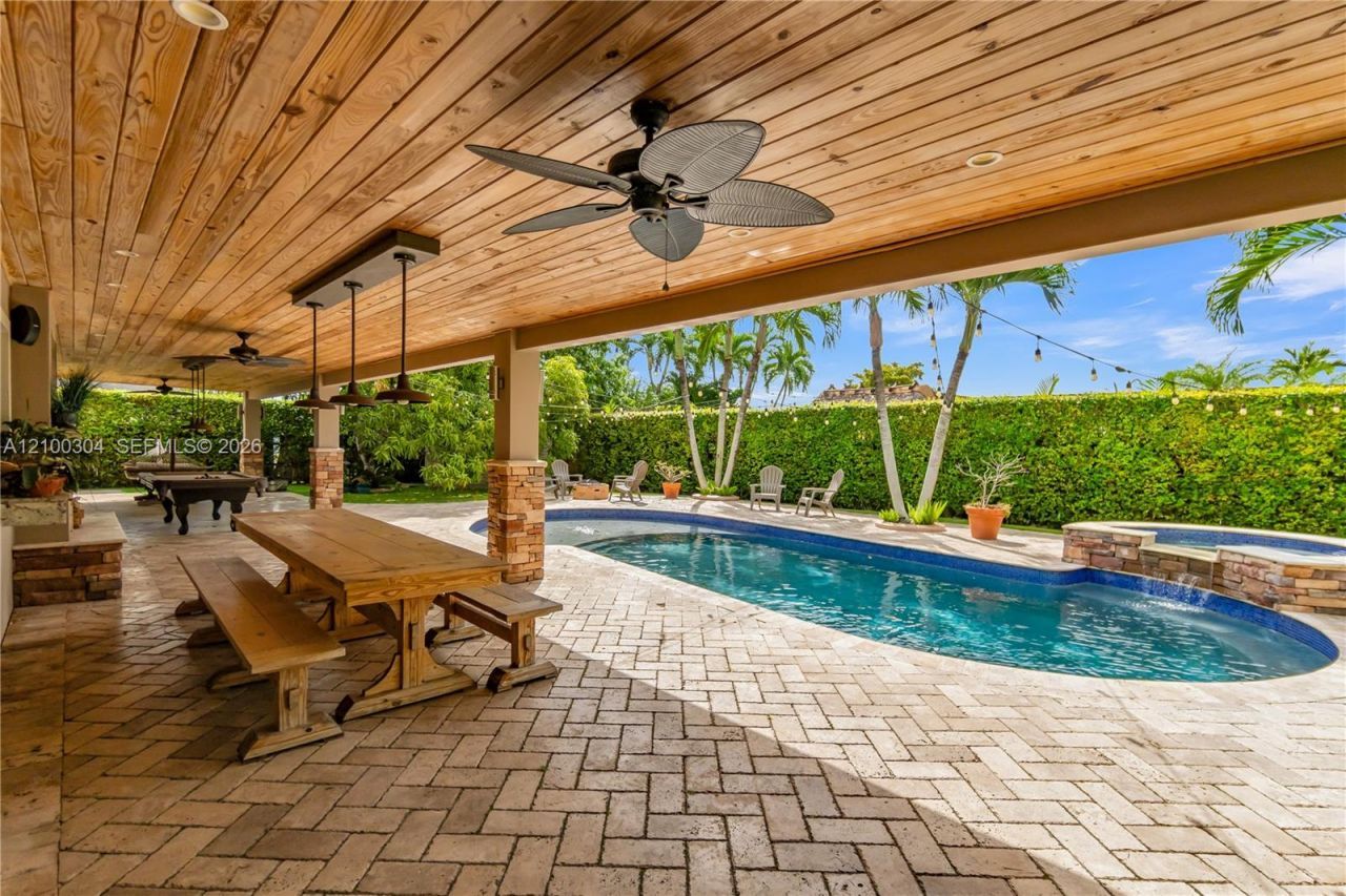 14456 SW Kendale Lakes Blvd , Miami, FL 33183 Photo