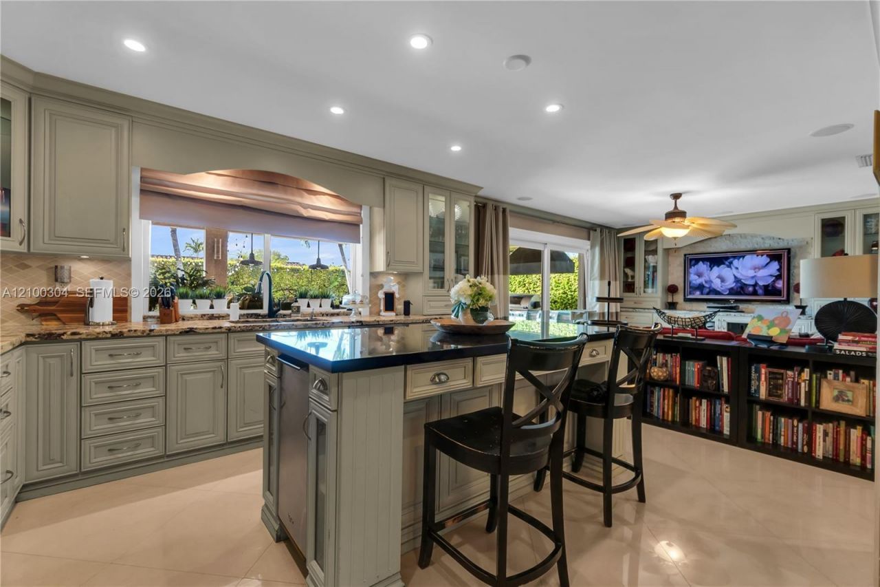 14456 SW Kendale Lakes Blvd , Miami, FL 33183 Photo