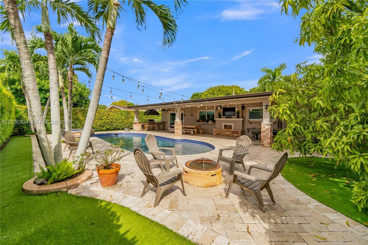 14456 SW Kendale Lakes Blvd , Miami, FL 33183 Photo