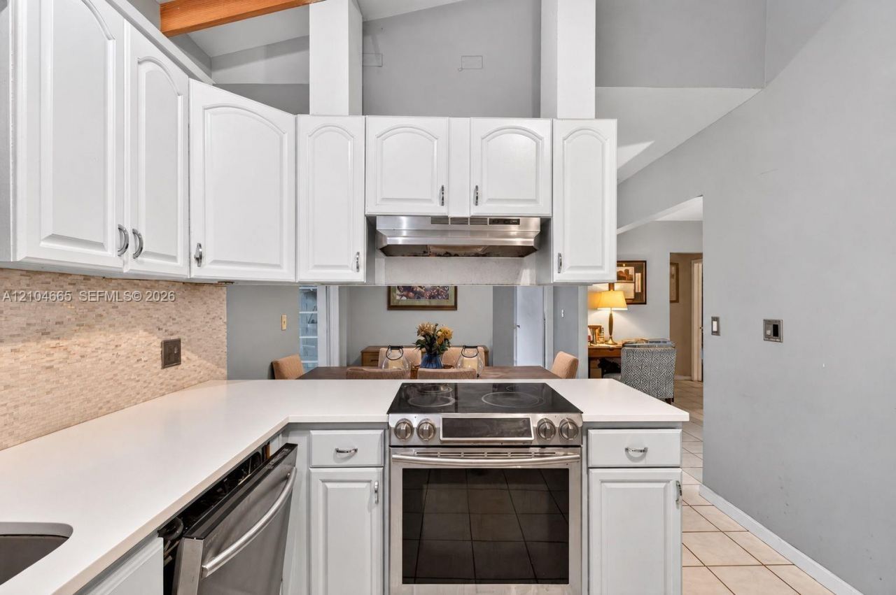 121 NW 104th St, Miami Shores, FL 33150 Photo