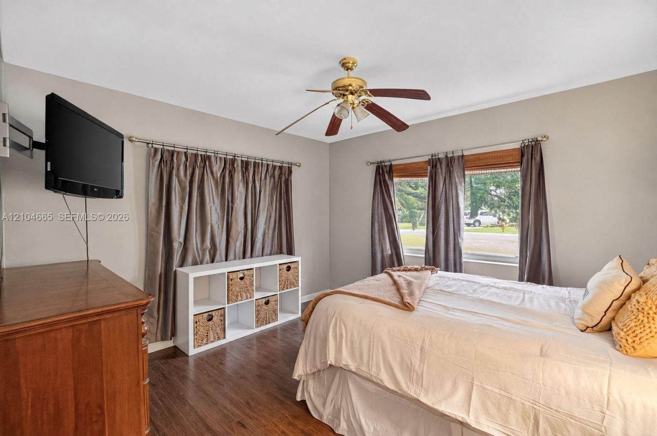 121 NW 104th St, Miami Shores, FL 33150 Photo