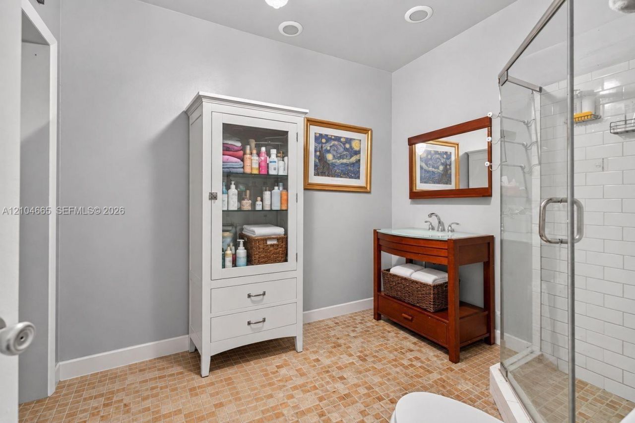 121 NW 104th St, Miami Shores, FL 33150 Photo
