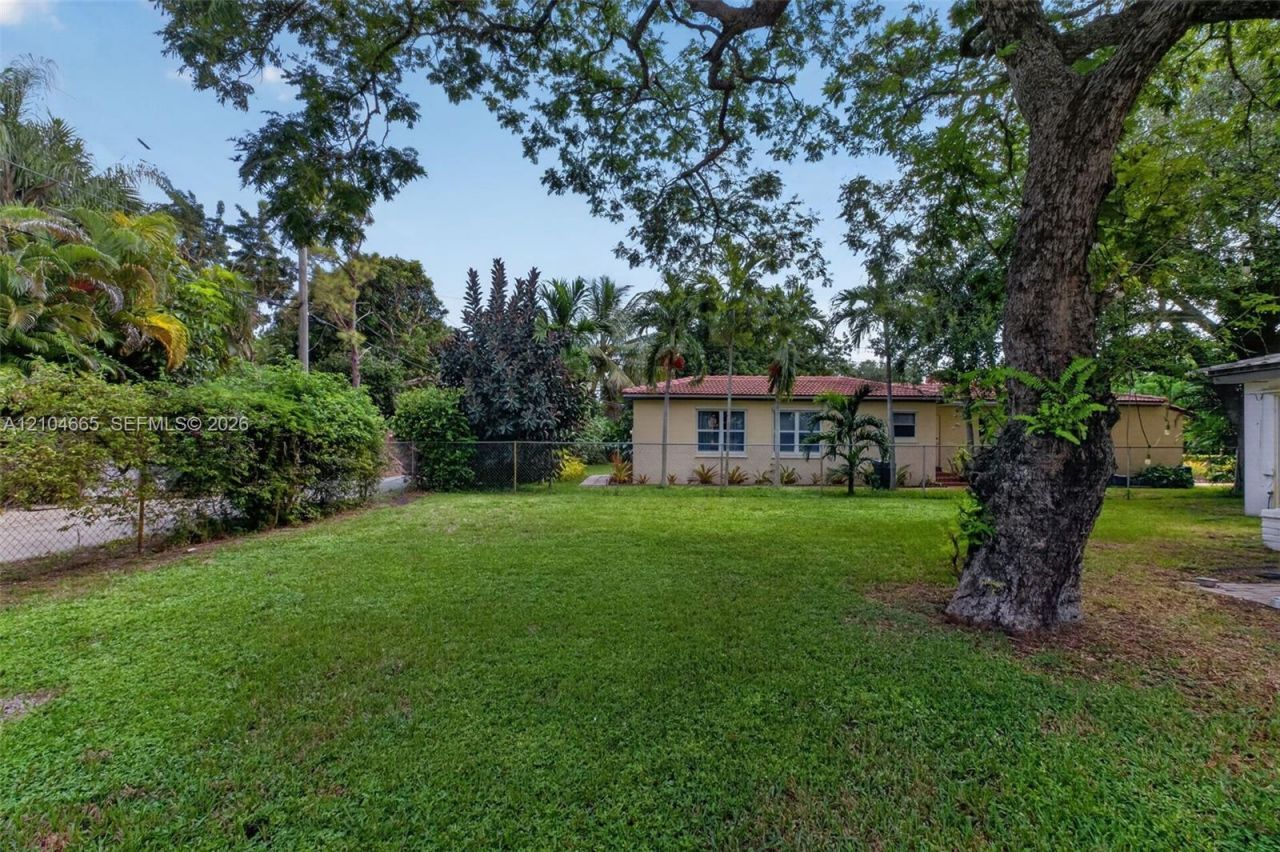 121 NW 104th St, Miami Shores, FL 33150 Photo