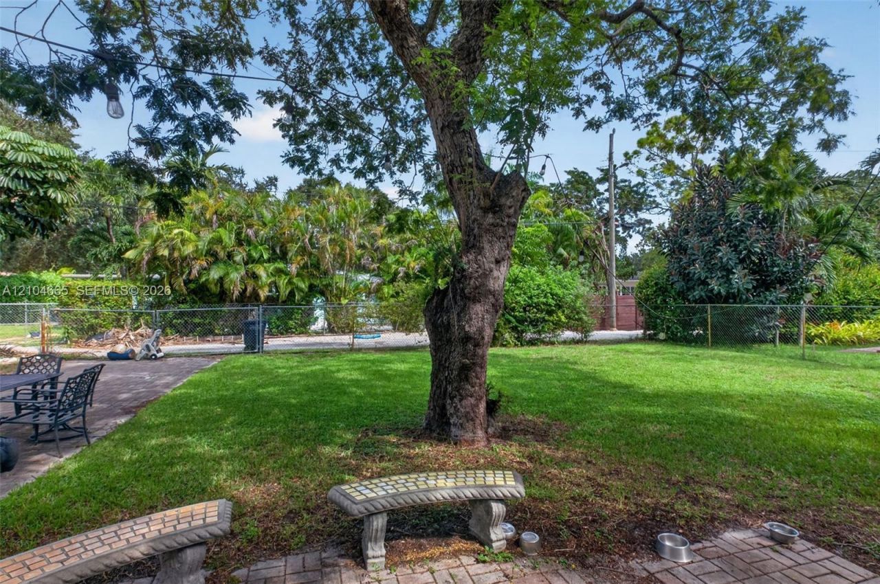 121 NW 104th St, Miami Shores, FL 33150 Photo