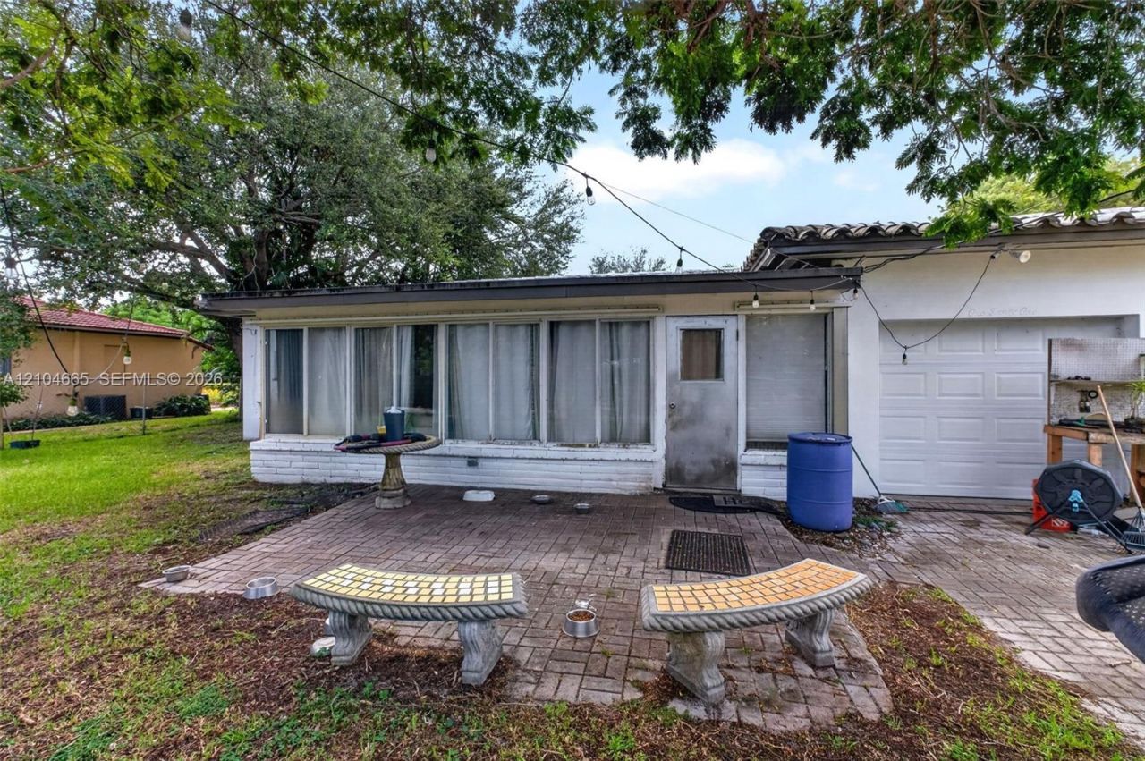 121 NW 104th St, Miami Shores, FL 33150 Photo