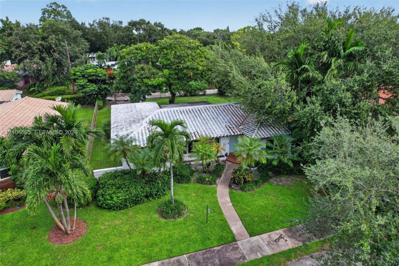 121 NW 104th St, Miami Shores, FL 33150 Photo