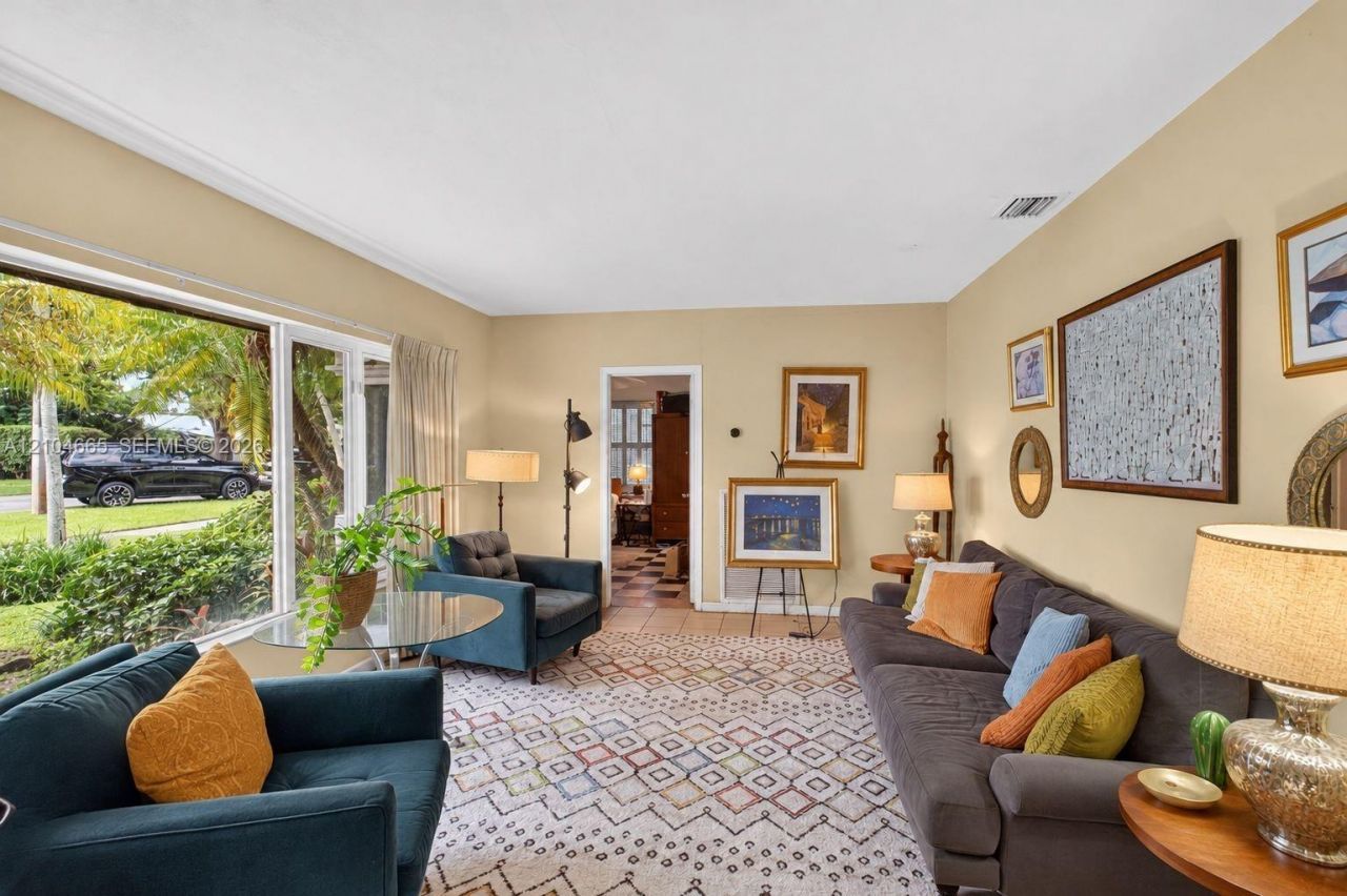 121 NW 104th St, Miami Shores, FL 33150 Photo