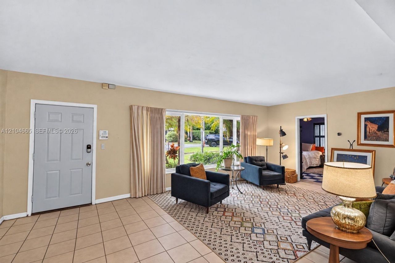 121 NW 104th St, Miami Shores, FL 33150 Photo