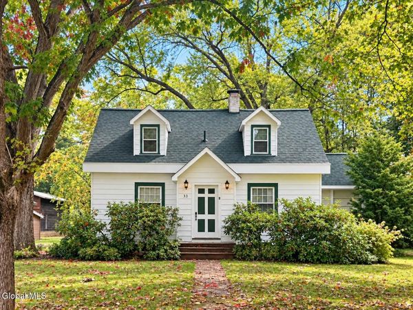 31 Thomas Avenue, Hudson Falls, NY 12839