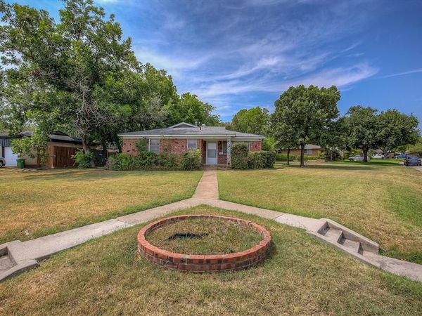 5916 Tourist Drive, North Richland Hills, TX 76117